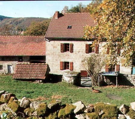 B&B Petite Ferme D'Autrefois Saint-Georges-Nigremont Экстерьер фото